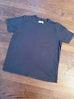 Imogen and Willie Crew Neck T-Shirt - Black